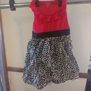Pink and black dress pinky size 6